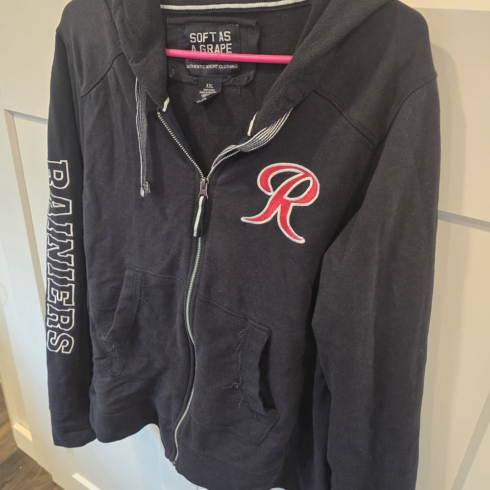 Rainiers Zip Up Hoodie